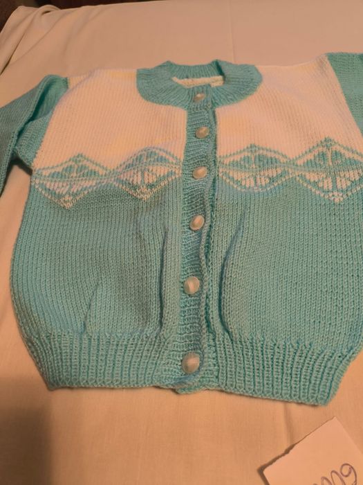 Детская вызанная одежда