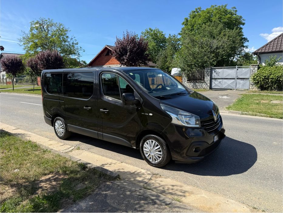 Renault Trafic de persoane!