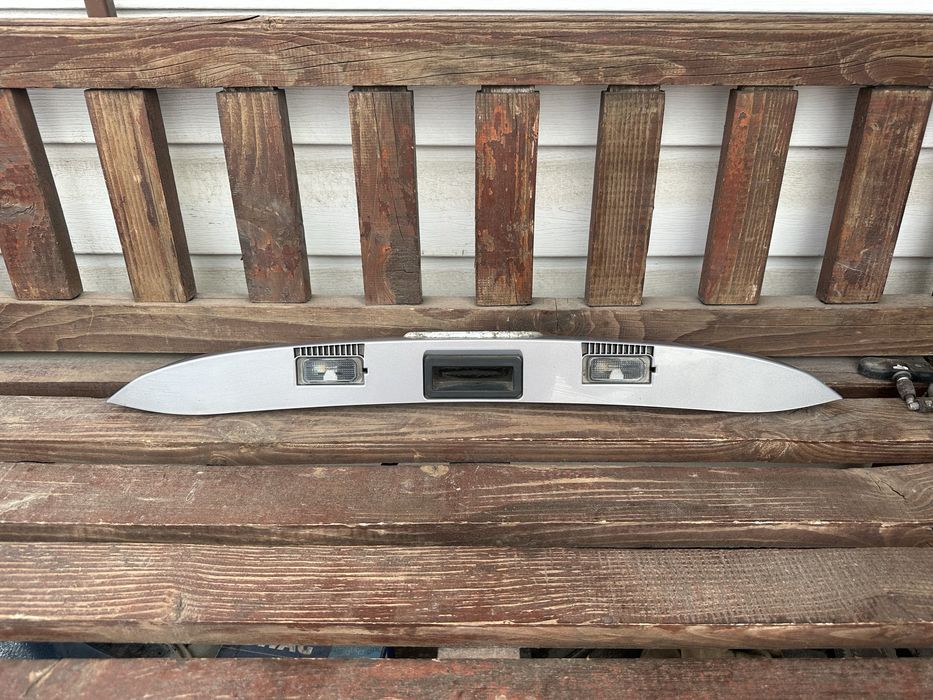 Лайсна заден капак за Форд Ц Макс/Ford C Max след 2010г.!