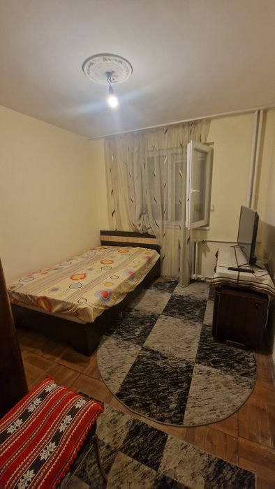 Apartament 2 camere de vanzare
