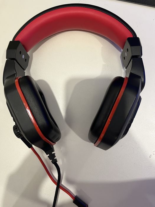 Наушник игровой