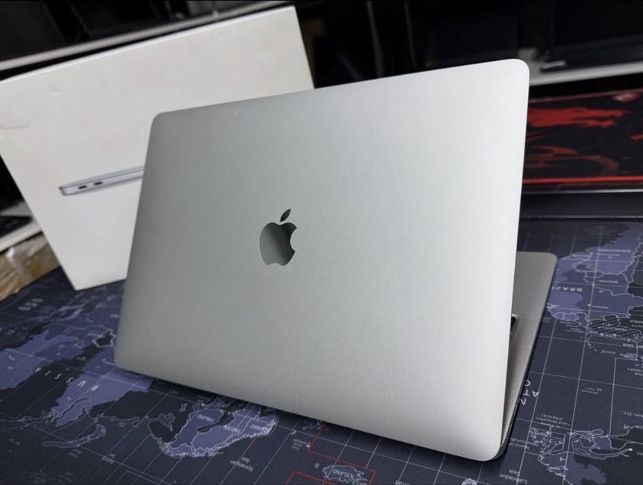 MacBook Air 13/M1/8GB/256SSD/2020/Retina