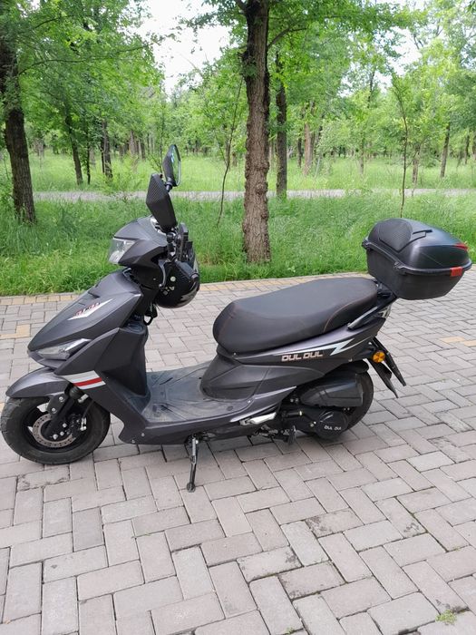 Продаю  мопед  125 кубов