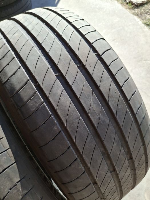 2 Anvelope 225 45 r17 Michelin