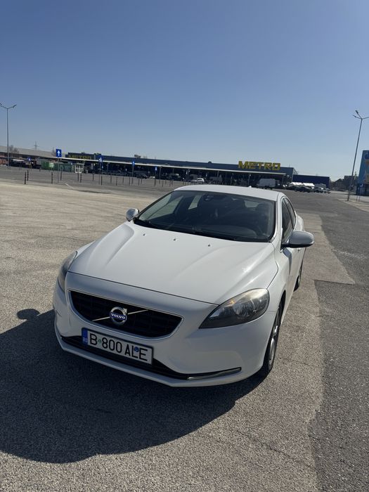 Vand aututurism Volvo V40