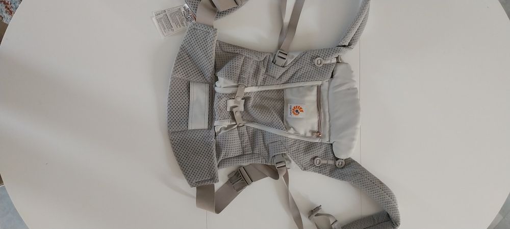 Раница за бебеносене, раница за носене на бебе, ергораница, Ergobaby