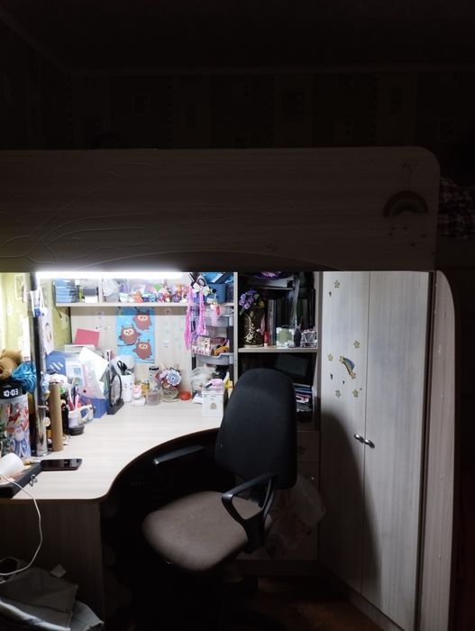 Кровать чердак даром