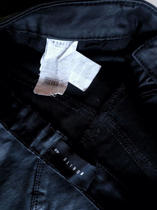 Комплект къс плетен топ и панталон MOHITO висока талия