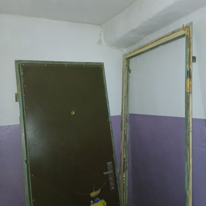 Дверь металлическая. б/у