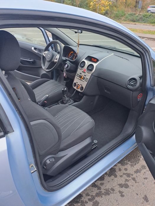 Vand opel corsa D, 1.2 Benzina