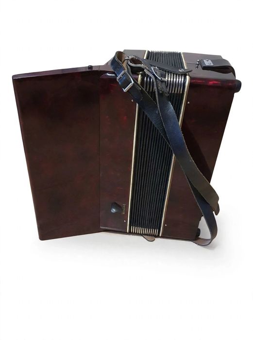 Acordeon Weltmeister 12 Basi, 25 Clape - Vișiniu Perlat, funcțional - de colecție