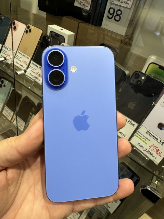 iPhone 16, 128GB, 5G, Blue impecabil