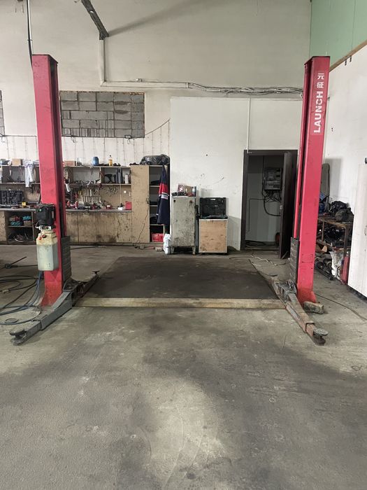 Авто подьемник LAUNCH в хорошем состоянии