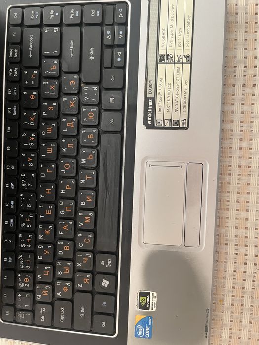 Продам ноутбук E machines D 730 G  в рабоем состоянии