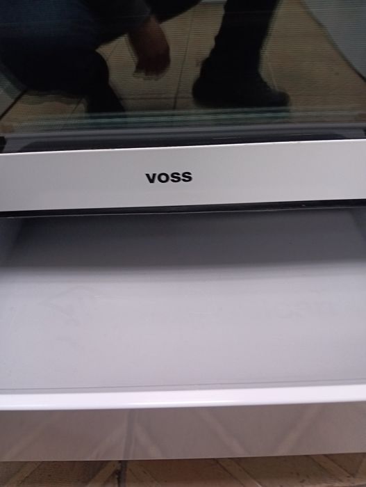 Свободно стояща печка с керамичен плот Voss  2 години Гаранция!