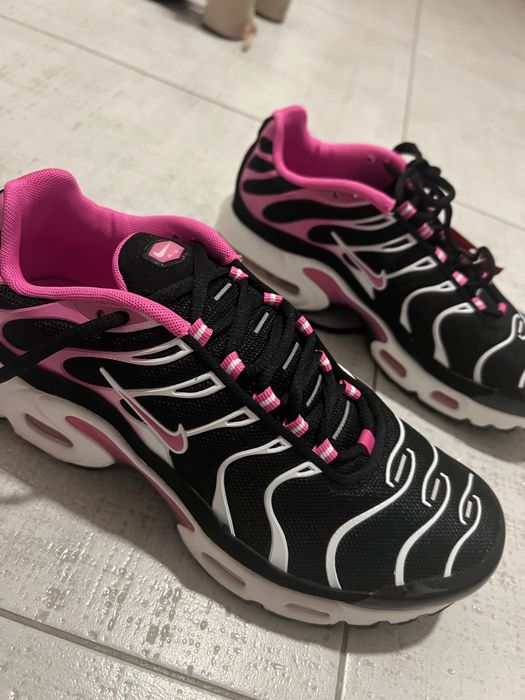 NIKE TN маратонки