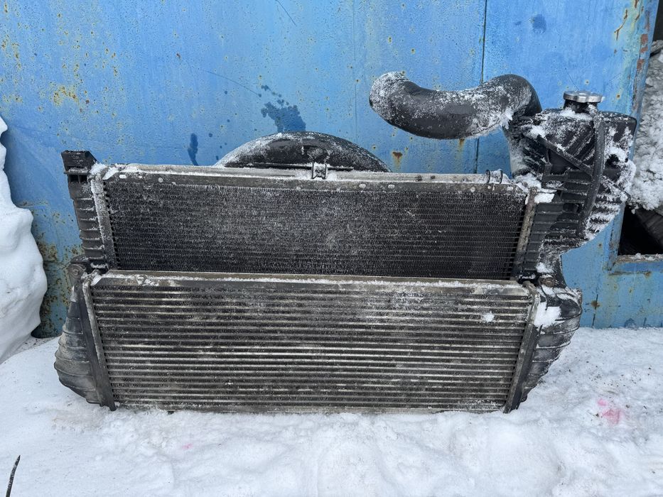 Радиатор mercedes sprinter om612