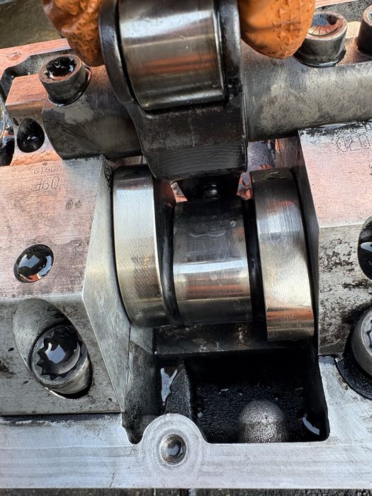 Глава Touareg 2.5TDI Facelift