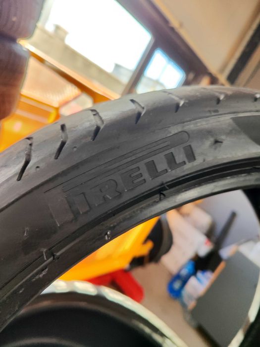 2бр.летни гуми 245/35/20 Pirelli