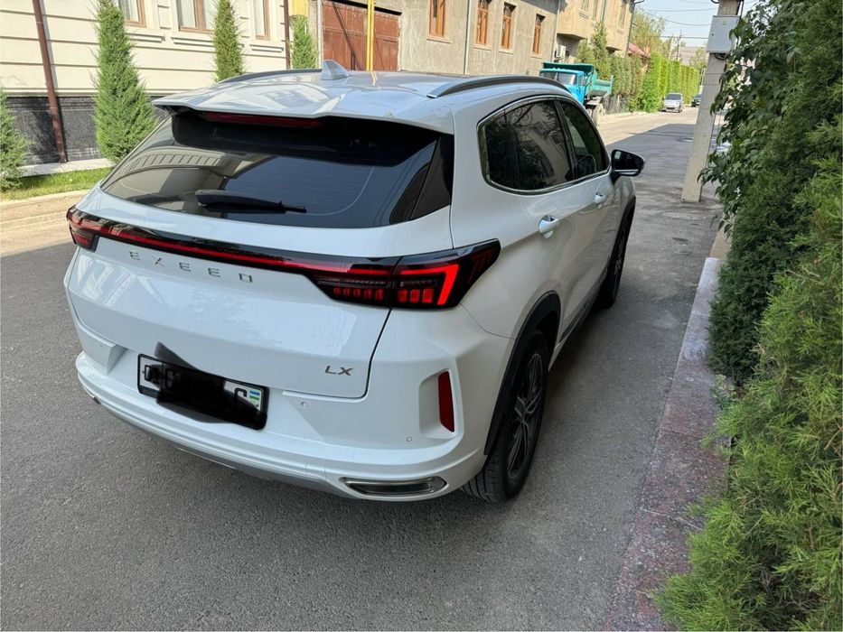 Продается  Exeed LX