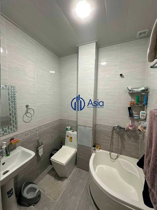 5-mikrdan #3x xonali kvartira TEZDA sotiladi 70m2