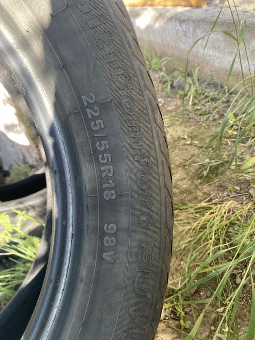 Giti a 225/55R18 98V