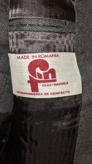 Продается мужской костюм с брюком