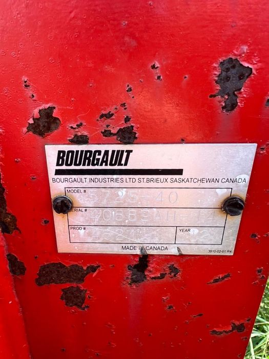 Продаётся дисковая сеялка Bourgault 5720-40