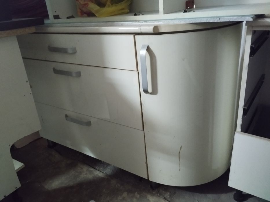 Кухонный гарнитур