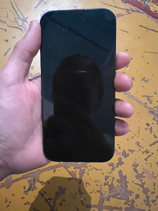 Продам айфон  16