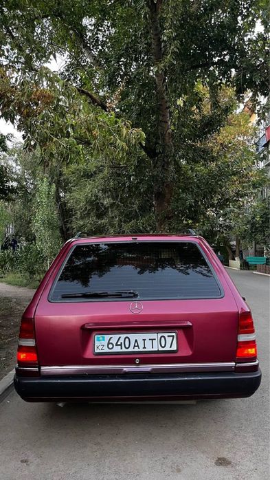 S 124 продам в отличном