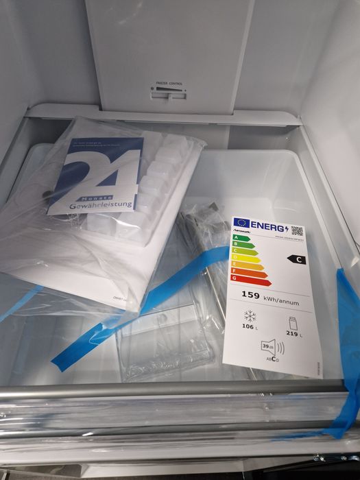 Хладилник с фризер Hanseatic A++ Нов