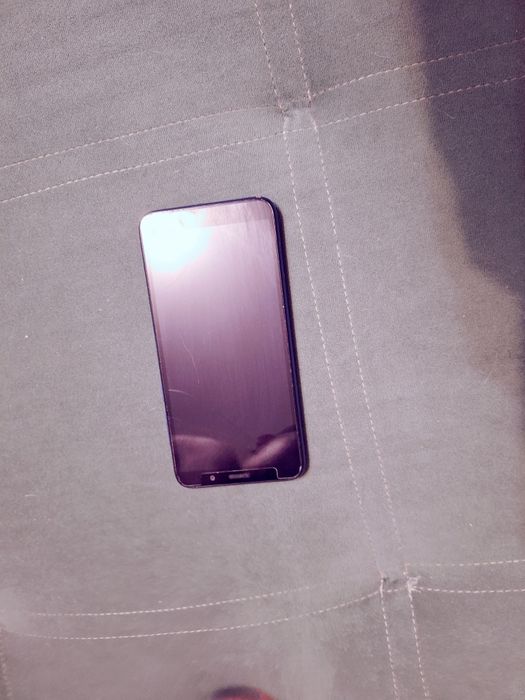 Телефон хуавей Honor 9S