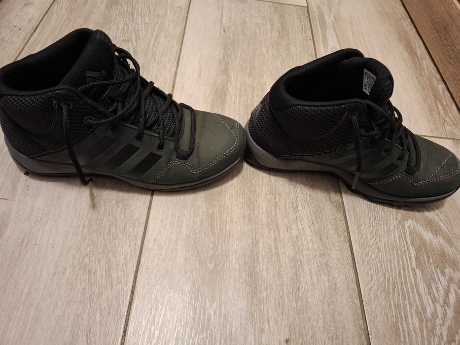 Ghete adidas marimea 40