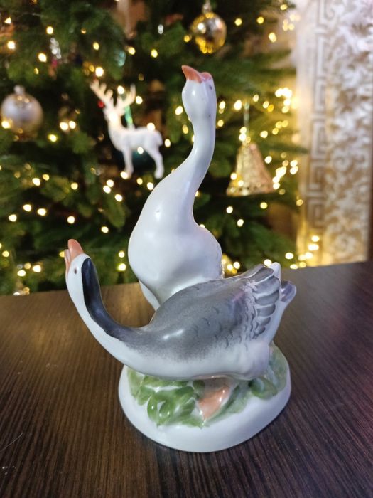 Гуси  Статуэтка .