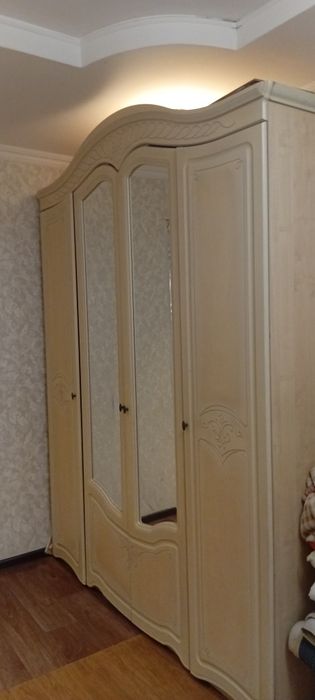 Продам шкаф для спальни