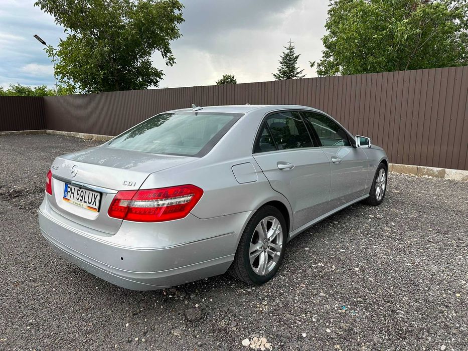 MERCEDES-BENZ E-Class 2010 — imagine 4