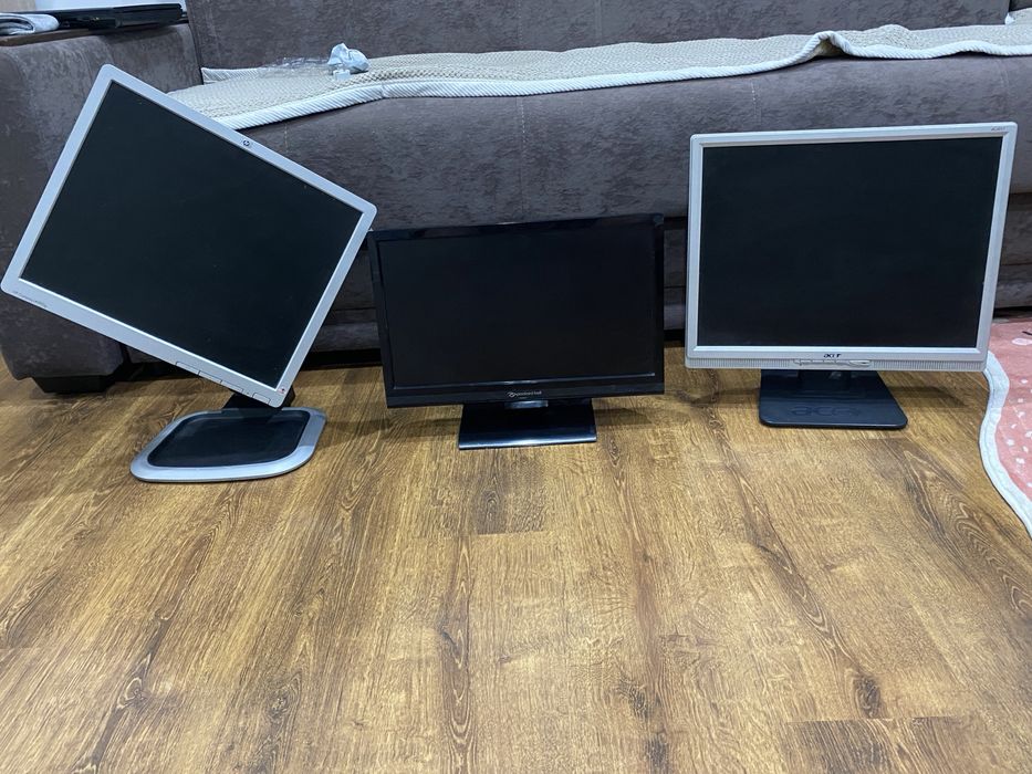 Мониторы несколько