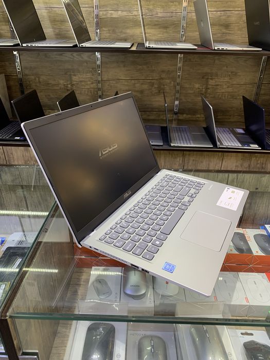 Б/У Asus Laptop 15