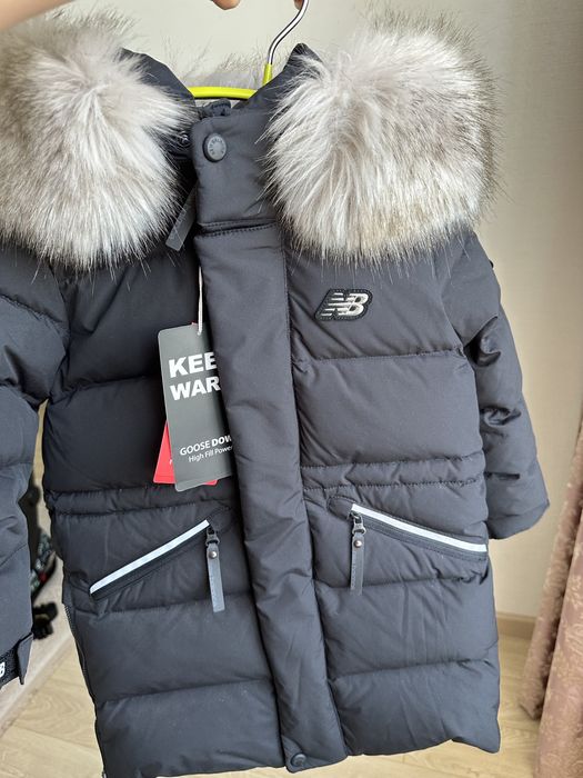 Продаю новый детский пуховик New Balance.