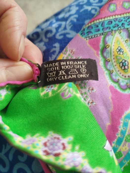 Женский,шелковый платок,оригинал.