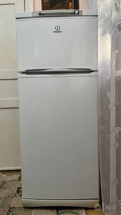 Продается холодильник