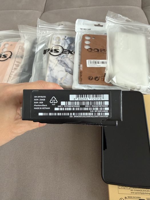Samsung S23 full box