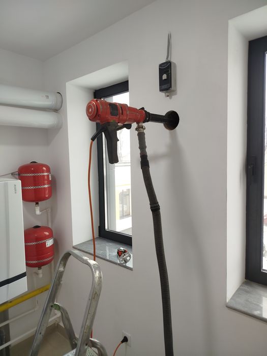 Gaură hotă Iași AC centrala ventilatie