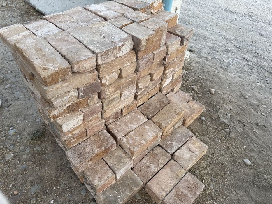 Кирпич огниупорный