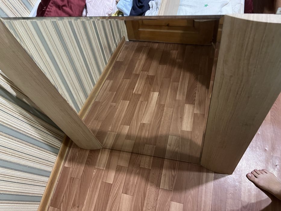 Зеркало зеркальцо