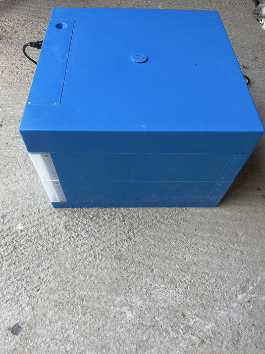 Incubator Automat cu 2 etaje