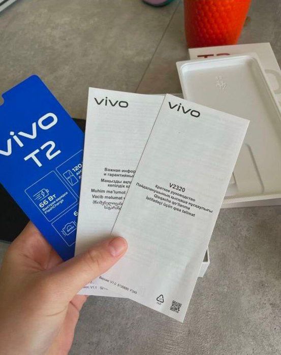 Vivo T2  8+8/256гб Сотилади / Обменга