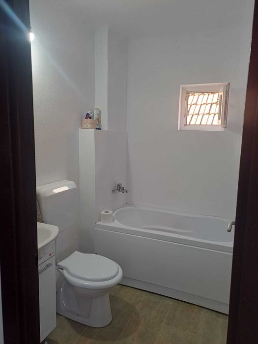 Casa 75 mp + teren 1000 mp, toate utilitatile- Lelesti, Gorj