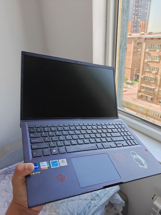 Продаю ASUS ExpertBook B1500CEAE.
